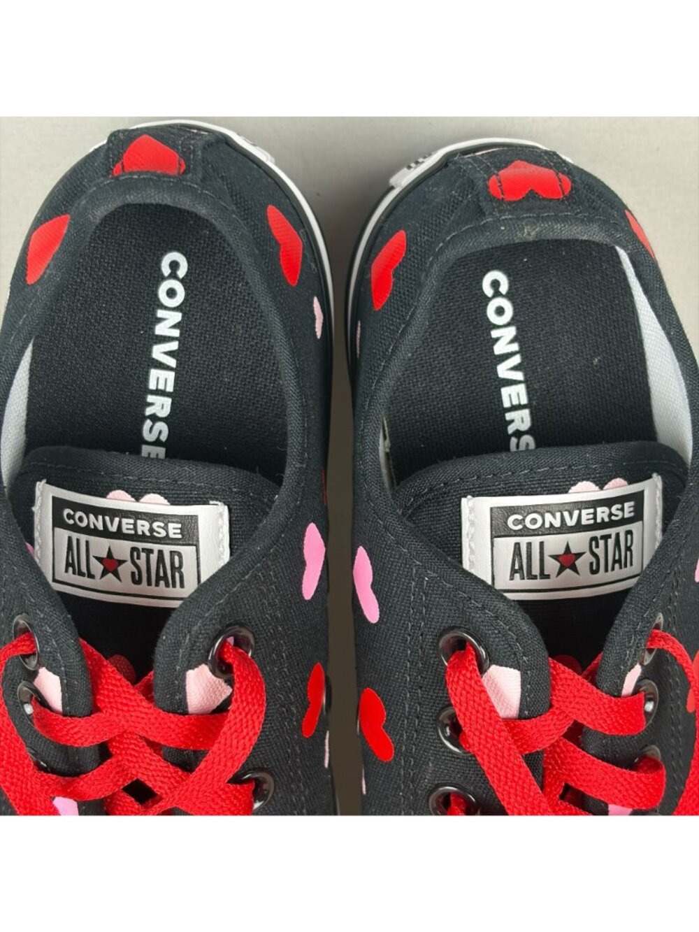 Converse Chuck Taylor All Star Heart Print Sneakers Womens 7 Black Pink Red - Picture 7 of 10